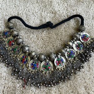 Beautiful Antique vintage necklace !